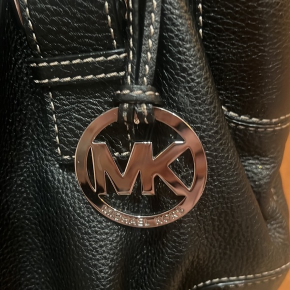 MICHAEL KORS | black leather large hand bag/purse/satchel - Picture 2 of 9